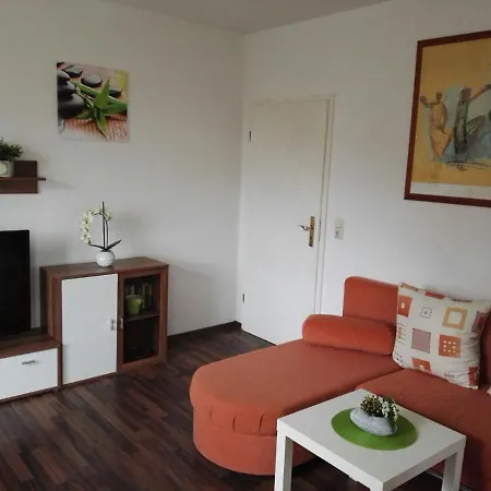 Apartman Grosse Monteurwohnung, Fewo Ruby, Limbach-Oberfrohna *
