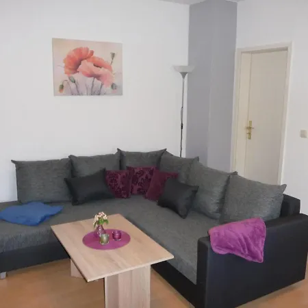 Grosse Monteurwohnung, Fewo Ruby, Limbach-Oberfrohna