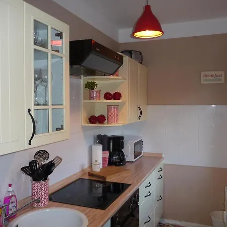 Apartman Grosse Monteurwohnung, Fewo Ruby, Limbach-Oberfrohna *